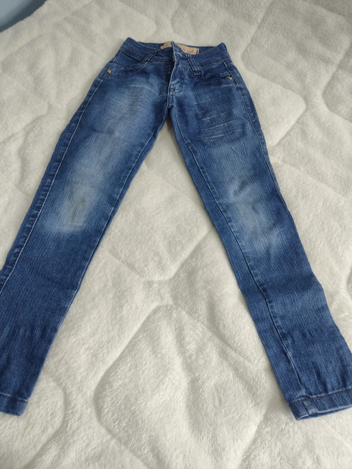 Calça (18) jeans infantil feminina tamanho 6