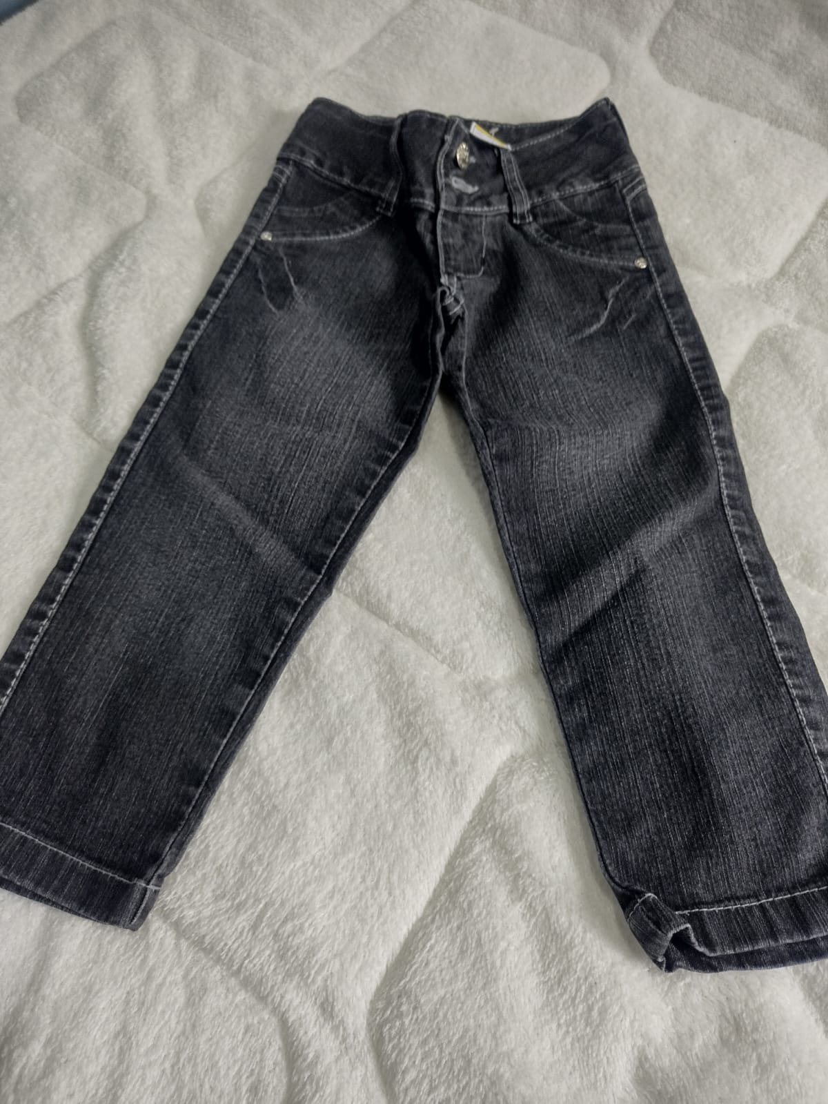 Calça (17) jeans infantil preta feminina tamanho 4