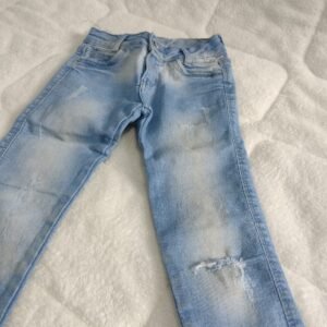 Calça (19) jeans infantil tamanho 6